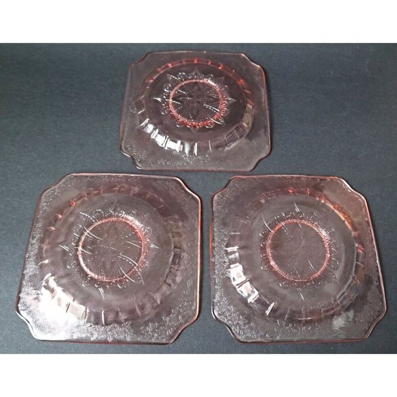 Vintage Pink Adam Depression Glass 2 Bread & Butter Plates 3 Saucers Jeanette - Picture 5 of 5
